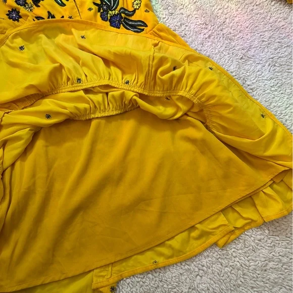 Anthropology Frock & Frill yellow velvet cold-shoulder dress w floral embroidery - Picture 11 of 15